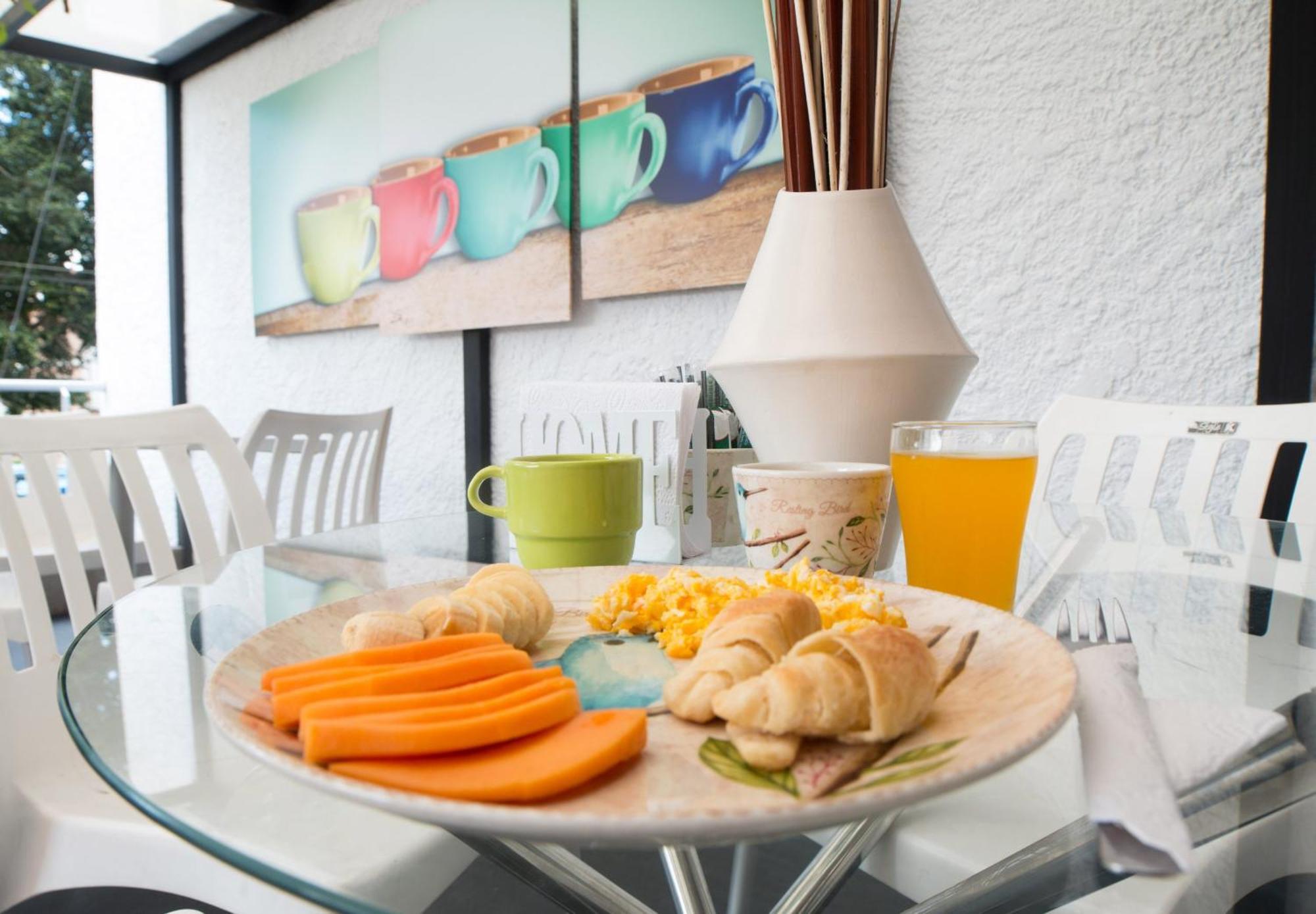 Almaviva Casa Hotel Medellin Luaran gambar